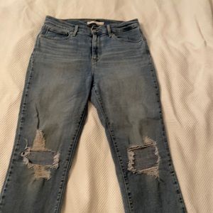 Levi jeans